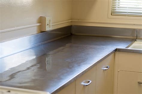 how to clean stainless steel countertop